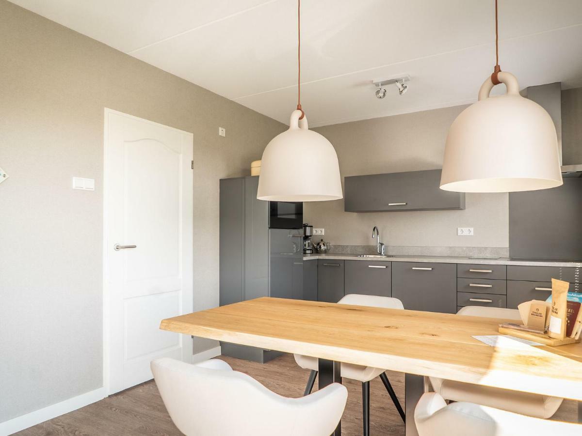 Fantastic Bungalow On Texel De Cocksdorp  Εξωτερικό φωτογραφία